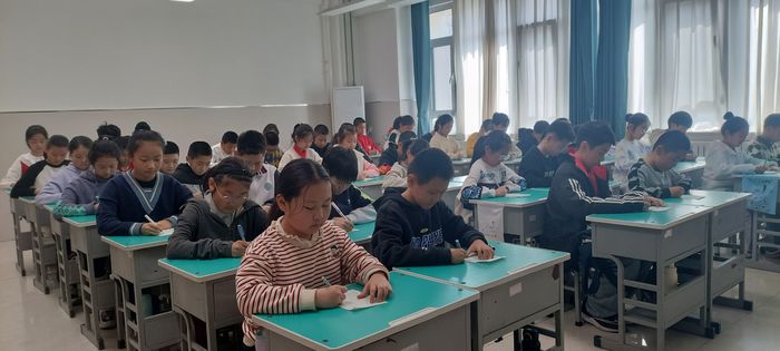 汇才小学开展硬笔书法比赛，让学生“沉浸式”感受中国书法魅力