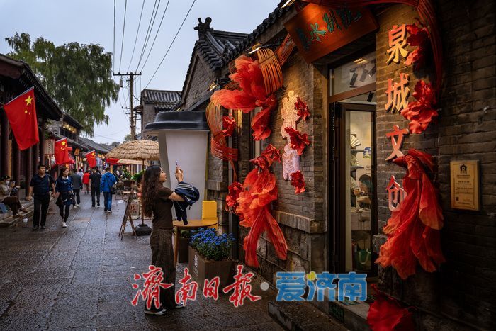 漫步济南后宰门街，感受文化古韵与特色旅游魅力