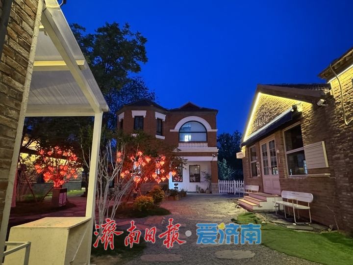 华灯映古巷 上新街绘就泉城夏夜浪漫