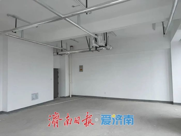 一块三角地，一群年轻人，一座理想生活城