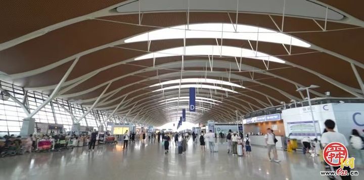 “十一”国人走更远 携程：首日出境游长线目的地增速更高