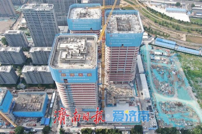 项目强省会｜济南中央商务区“北大门”主体结构封顶