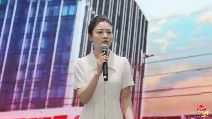 “爱我国防”2025年济南市青少年军事体验活动热血开营 ——以青春之名铸就钢铁长城