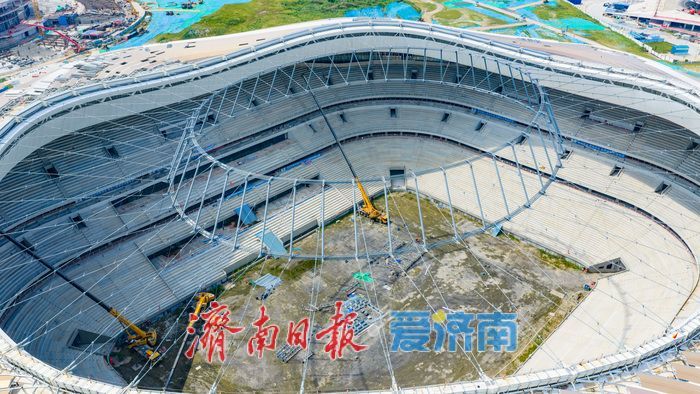 黄河畔添都市运动新引擎 济南专业足球场即将揭开面纱
