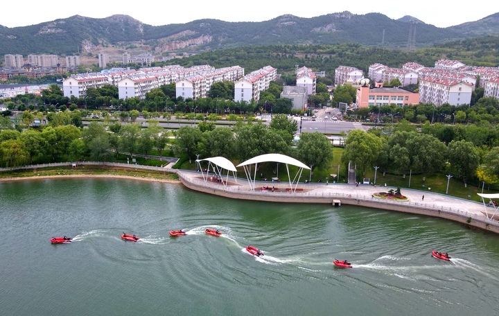 济南消防开展水域救援演练