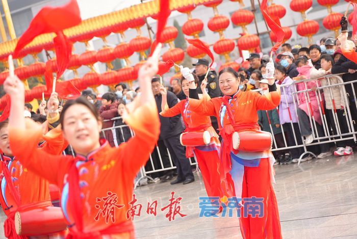 马跃新春闹元宵 民俗展演庆佳节