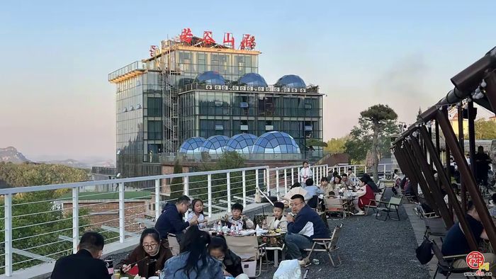 “这里是章丘·文旅促消费”来官庄解锁假日好“趣”处