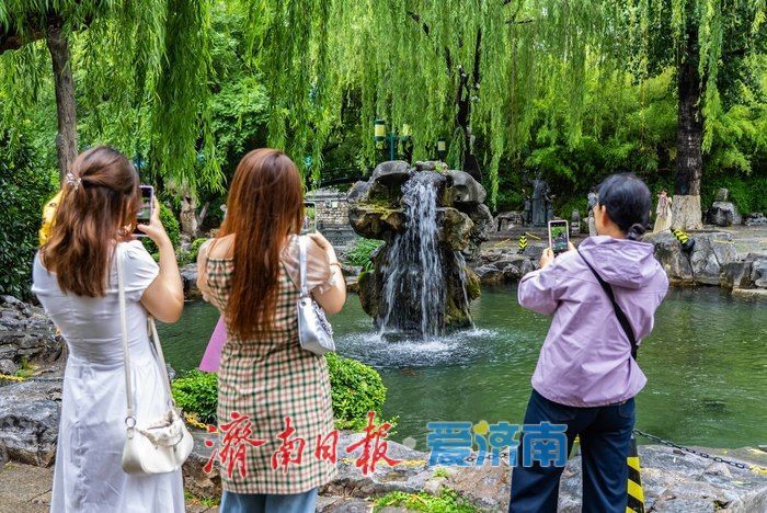 262天超长喷涌！济南月牙泉刷新历史喷涌纪录