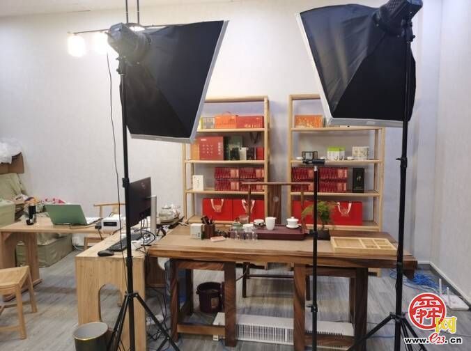 槐荫：一盏茶里的商业情怀与文化传承