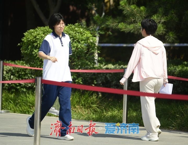 中考大幕将开启，考生提前探考点