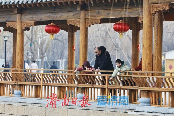 一年四季 泉在济南丨白泉喷涌景如画 公园焕新引客来