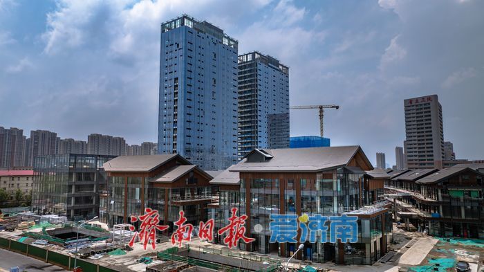 项目强省会｜航拍天桥区万虹中心项目，感受最新建设细节