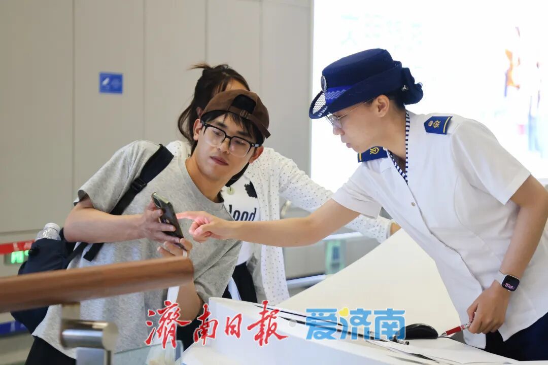 免费+延时+接驳车直达！开学季，济南地铁全心迎“新”
