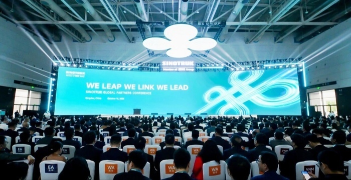 重汽连续21年居全国重卡出口首位！前9个月累销22.5万台首次位居全球第一