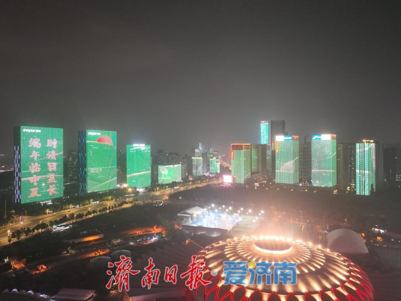 “粽”情守护——高新城管在行动｜温情服务“不打烊”，璀璨夜景为端午佳节暖心“点灯”