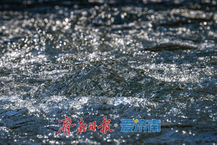 一年四季 泉在济南丨趵突泉水位攀升至28.92米，景区瀑布景点成为新打卡亮点