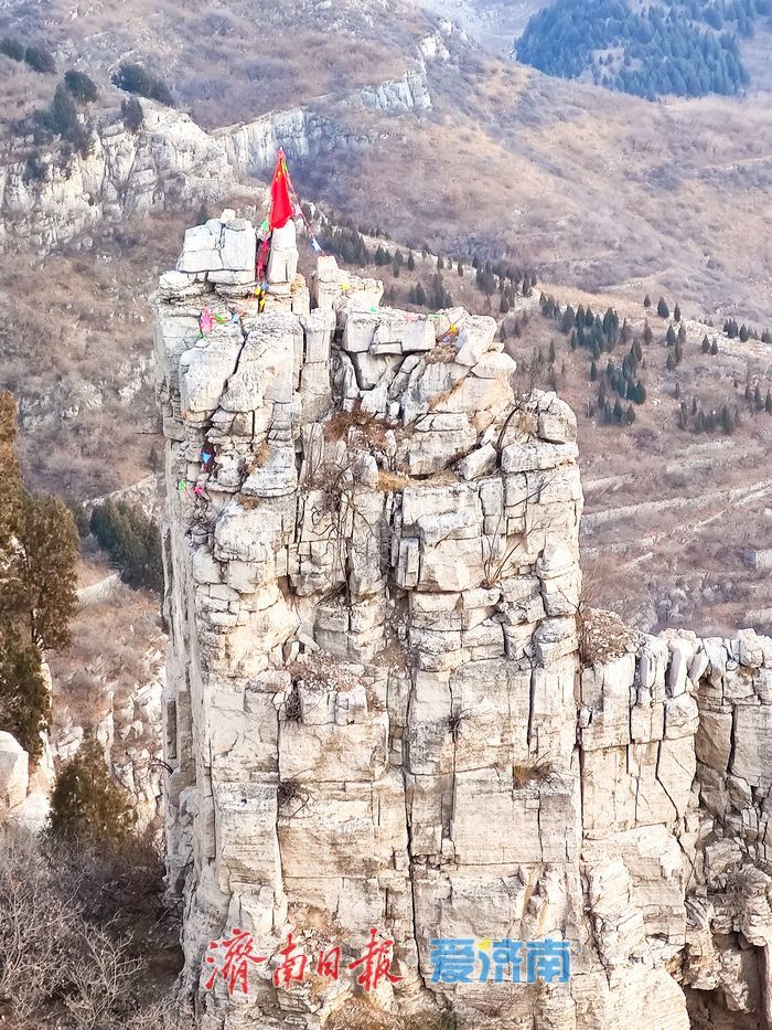 俯瞰群山超壮观！共绘胡山森林公园冬日山河图