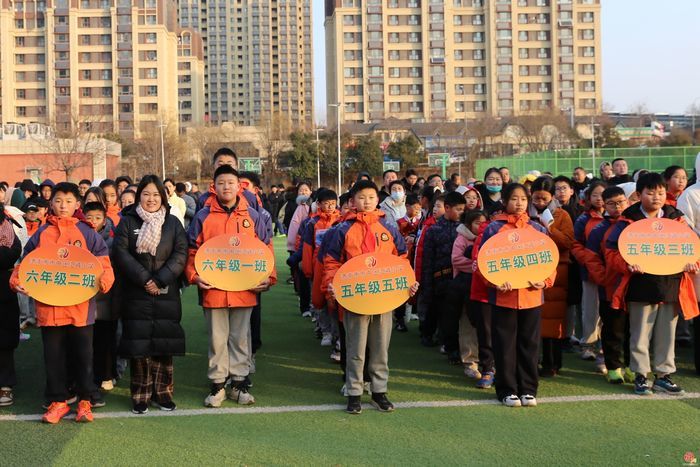 校家社协同护航！市中区760组家庭暖心开跑