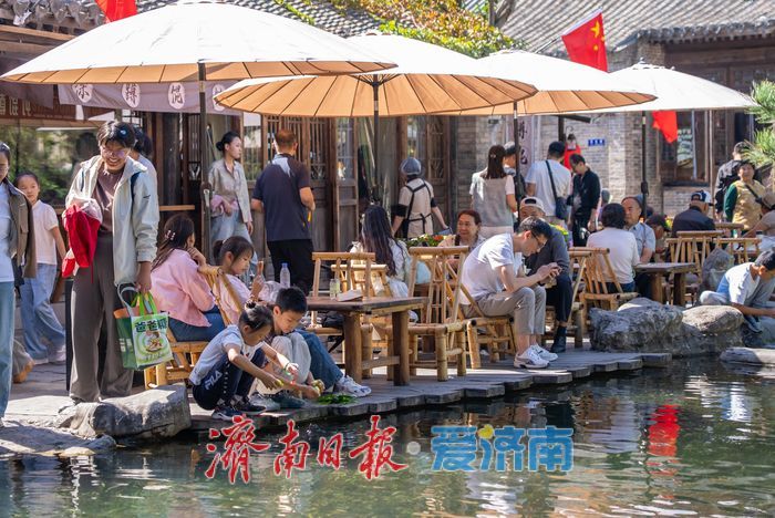 这个国庆，在“家家泉水”间品读泉城烟火