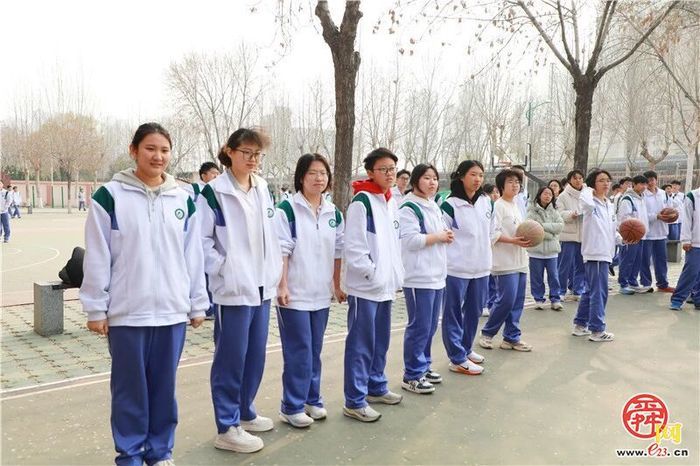 健康第一，投出精彩！济钢高中全福校区举办投篮比赛