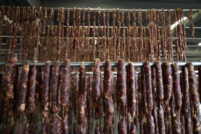 寒风里排了三十年：济南净香园，把非遗做成不变的年味