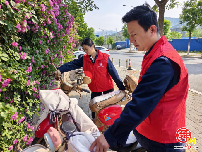 志愿服务“不打烊” “智慧城管”助力假期文明出行