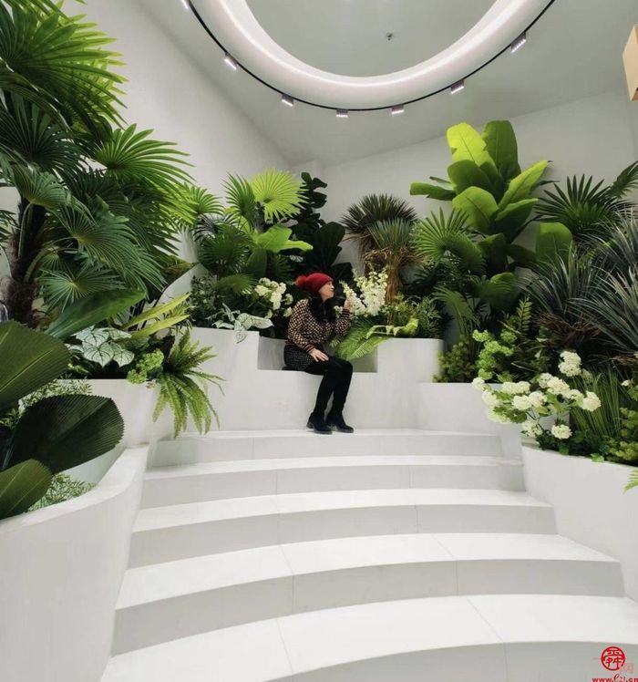 假期前四天游客数近100万，营业收入突破7600万元 槐荫区：消费红火人气旺