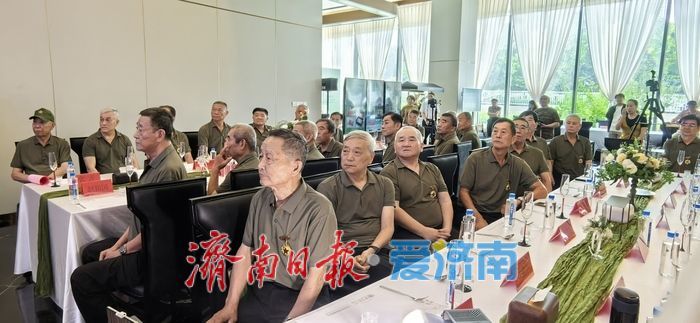 致敬军旅 致敬老兵 铁道兵济南籍老兵整理史料献礼八一