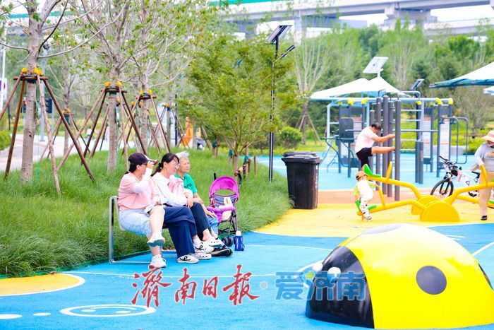 一园容纳全龄欢歌 济南槐荫春风悦动公园打造家门口乐活幸福圈
