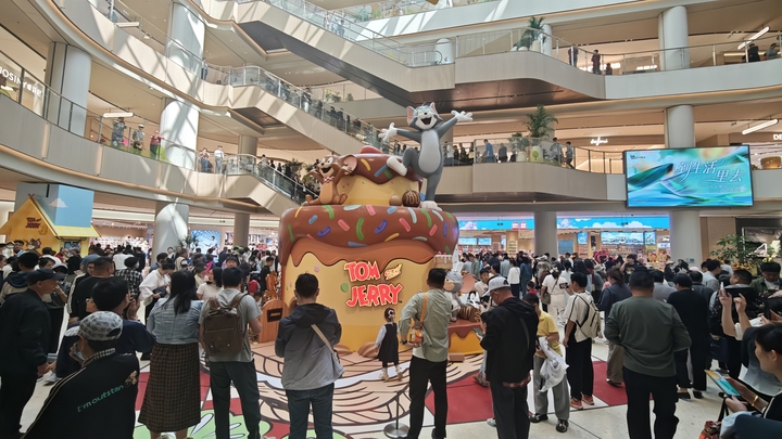 全国首个万象里落地济南！华润济南槐荫万象里今日盛大开业
