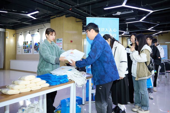 2024济南工伤预防宣传培训活动走进山东青年政治学院