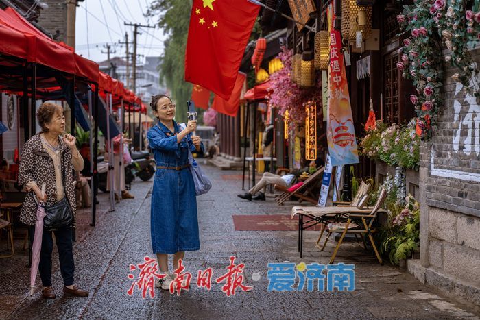 漫步济南后宰门街，感受文化古韵与特色旅游魅力