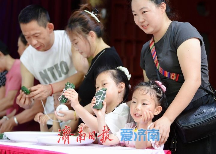 民俗迎端午，趵突粽飘香