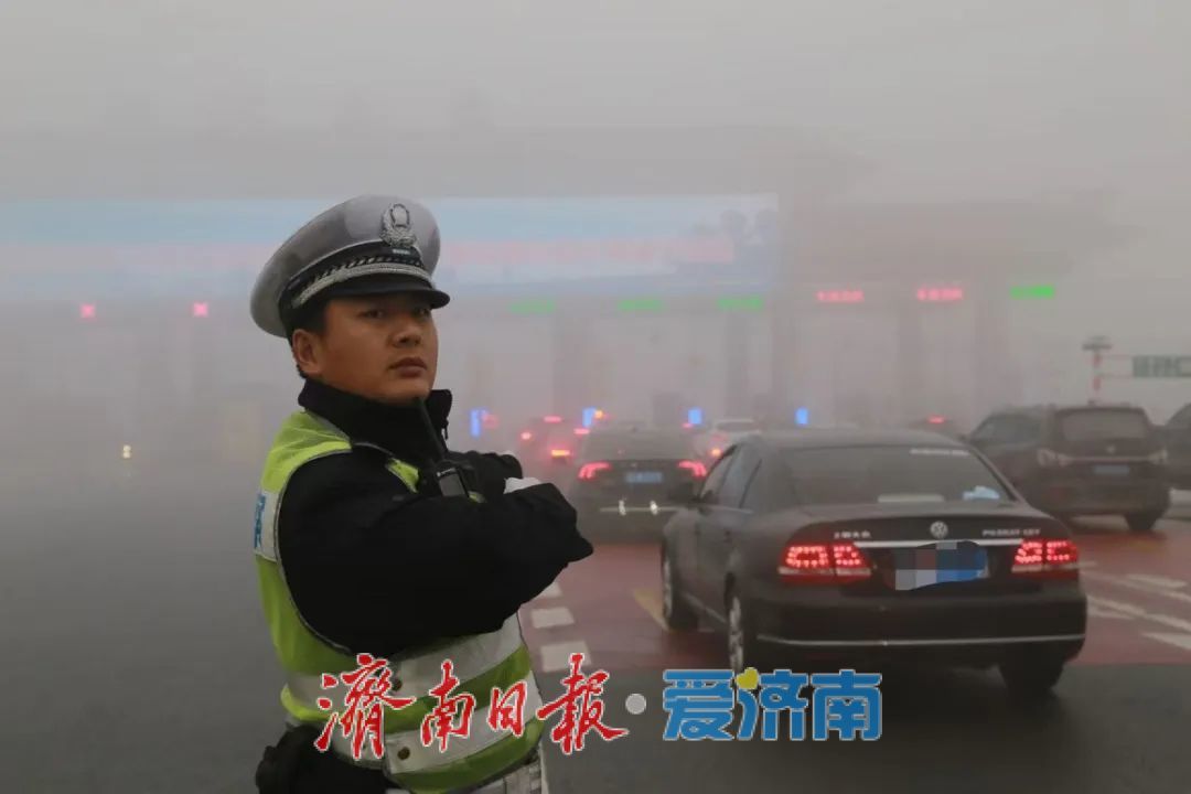 累计出动警力1.4万人次，济南交警圆满完成春节假期交通安保工作