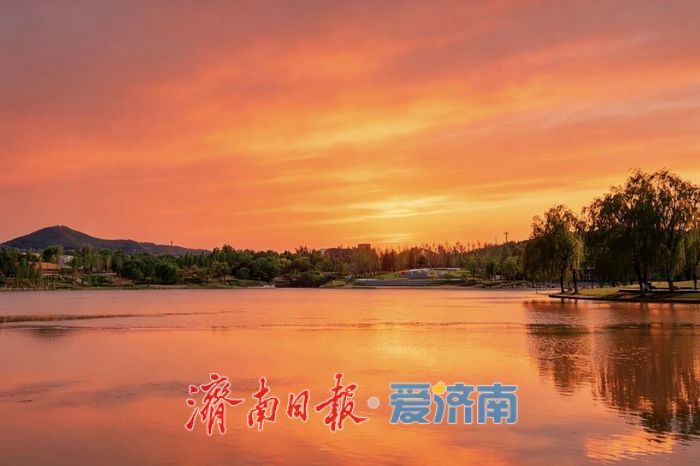 彩虹湖跃晴光，杨家河织新绿！雨后的高新东区，美成“生态调色盘”