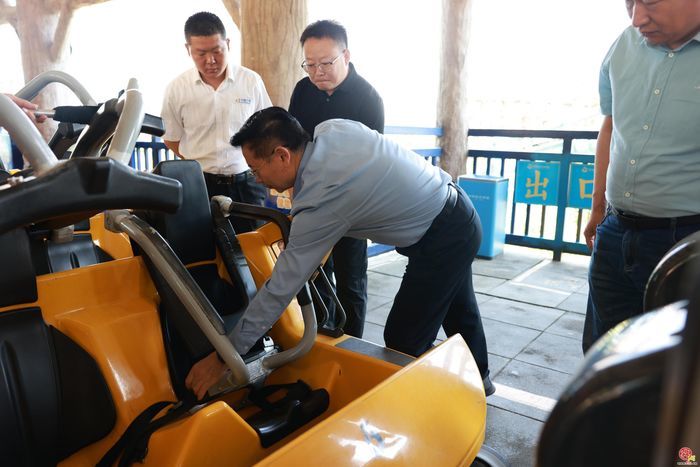 为游客的欢乐系好“安全带” 济南市场监管部门三级联动开展特种设备安全检查