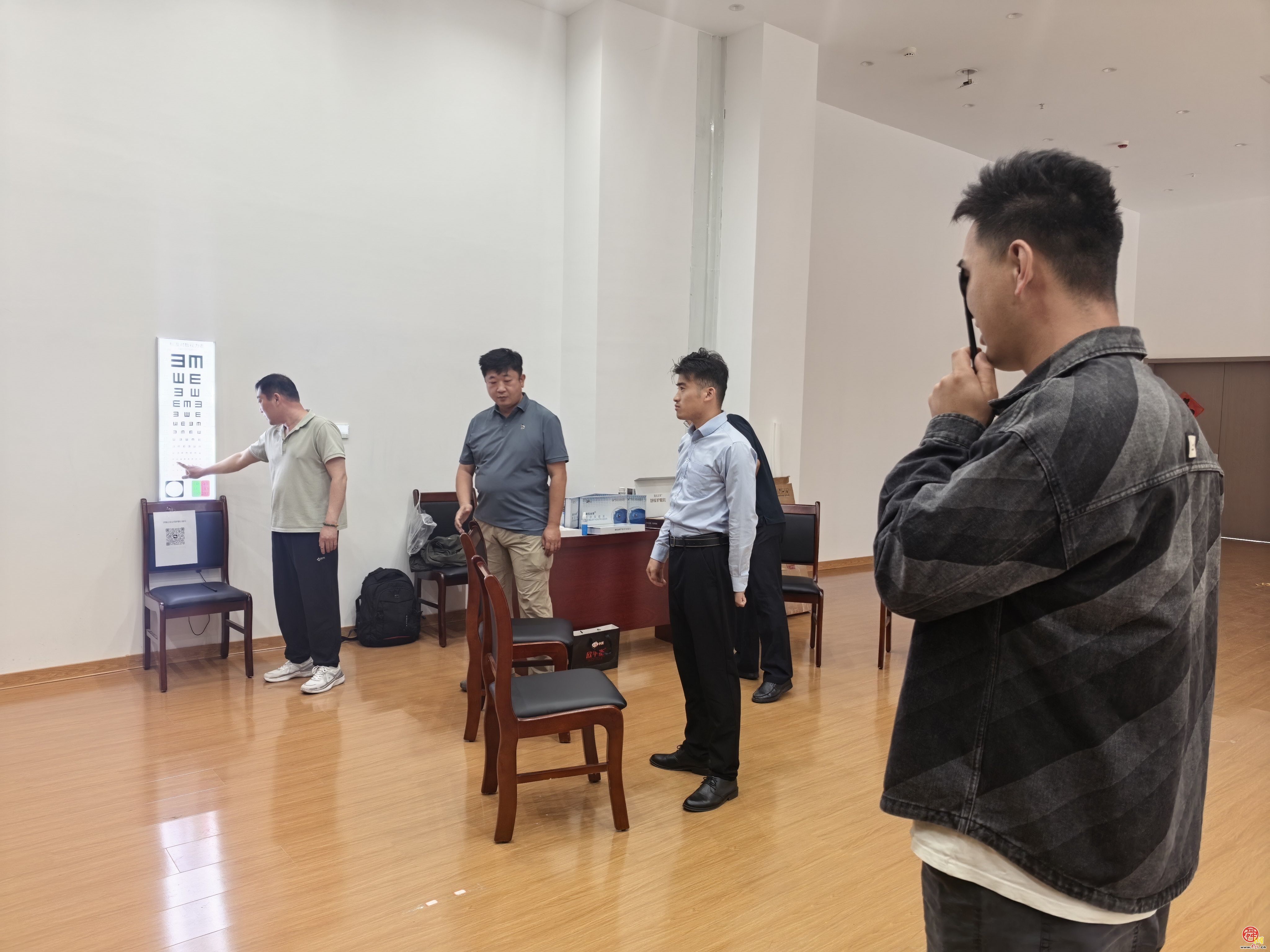 暖心护驾 为爱前行！济南公交西部分公司开展520驾驶员关爱日活动