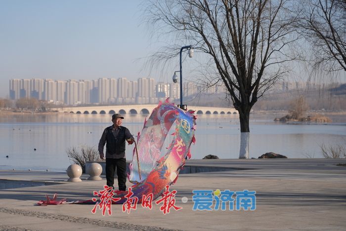 迎新春舞“彩龙”，乐享健身与传统年味