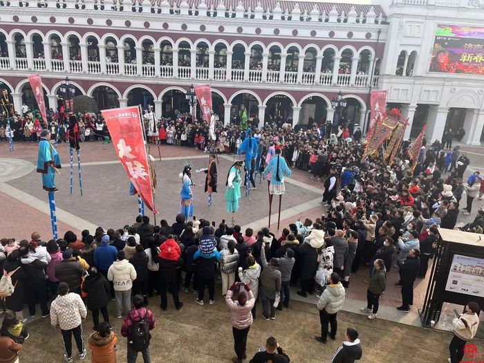 假期客流突破270万、营业收入近1.7亿元 槐荫假日经济人气旺 市场兴