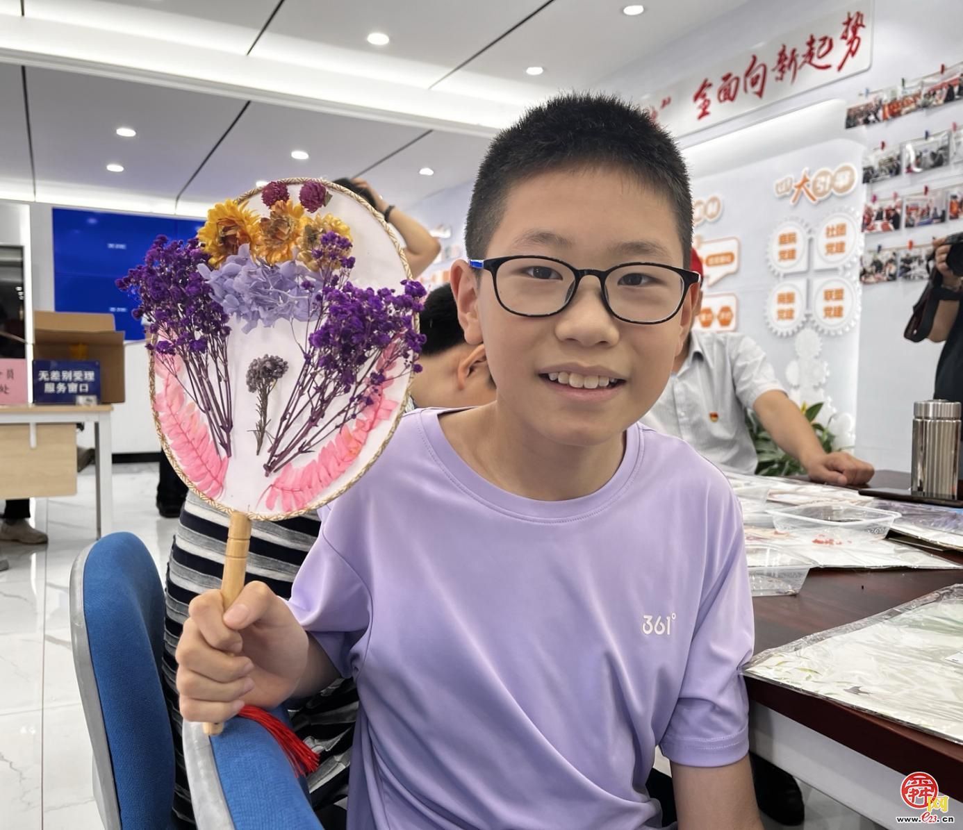 泉城大暑 “花” 样清凉 济南园·林惠民行走进舜华社区泉民园艺中心