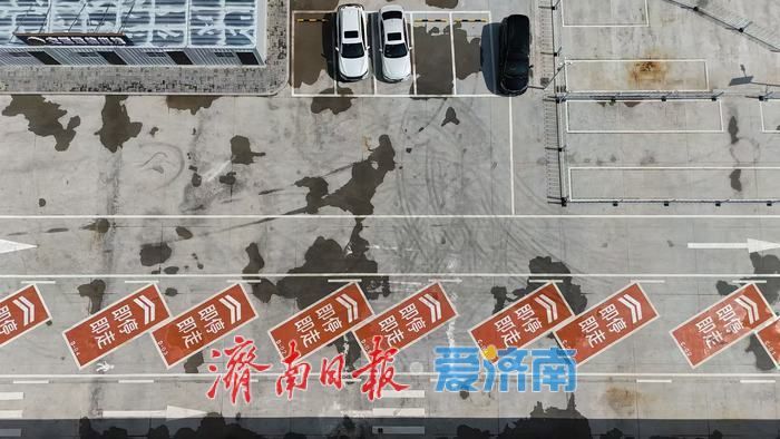 济南火车站南广场临时交通接驳改造工程7月10日正式启用