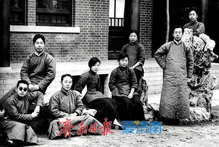 千万流量破亿传播！《泉城星火》微纪录片深挖红色文脉点亮泉城初心