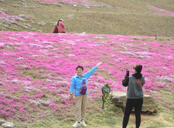 “泉”在济南过五一 