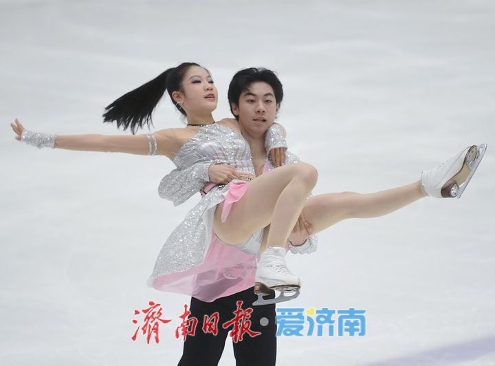 2025年中国花样滑冰俱乐部联赛济南站今日开幕