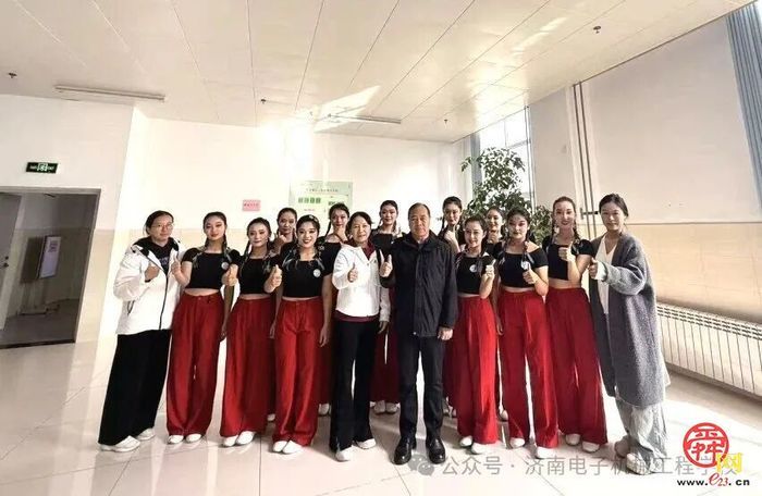 喜报！济南电子机械工程学校荣获山东省排舞大赛冠军！