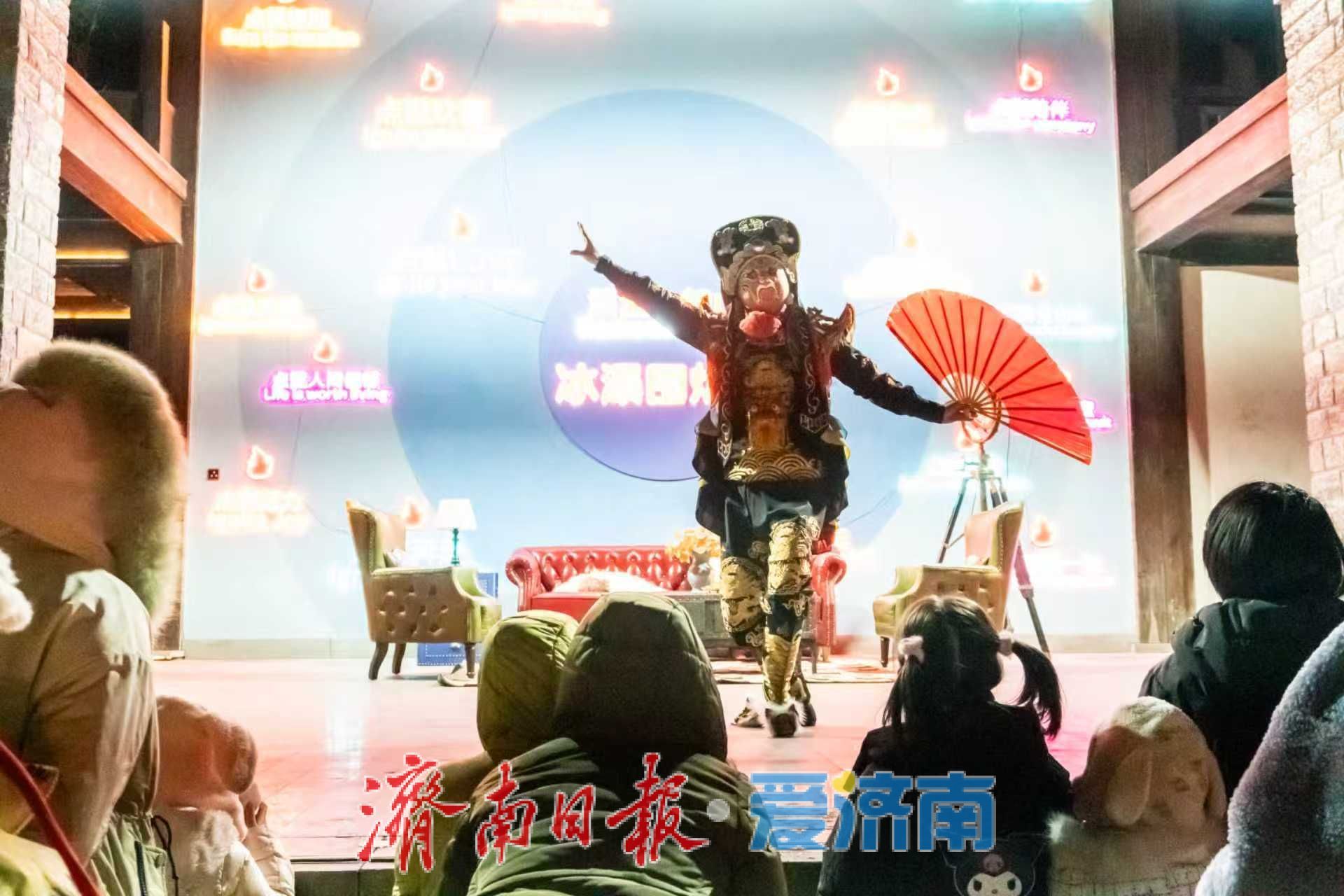 冰瀑奇观+非遗年俗 九如山解锁新春文旅新体验