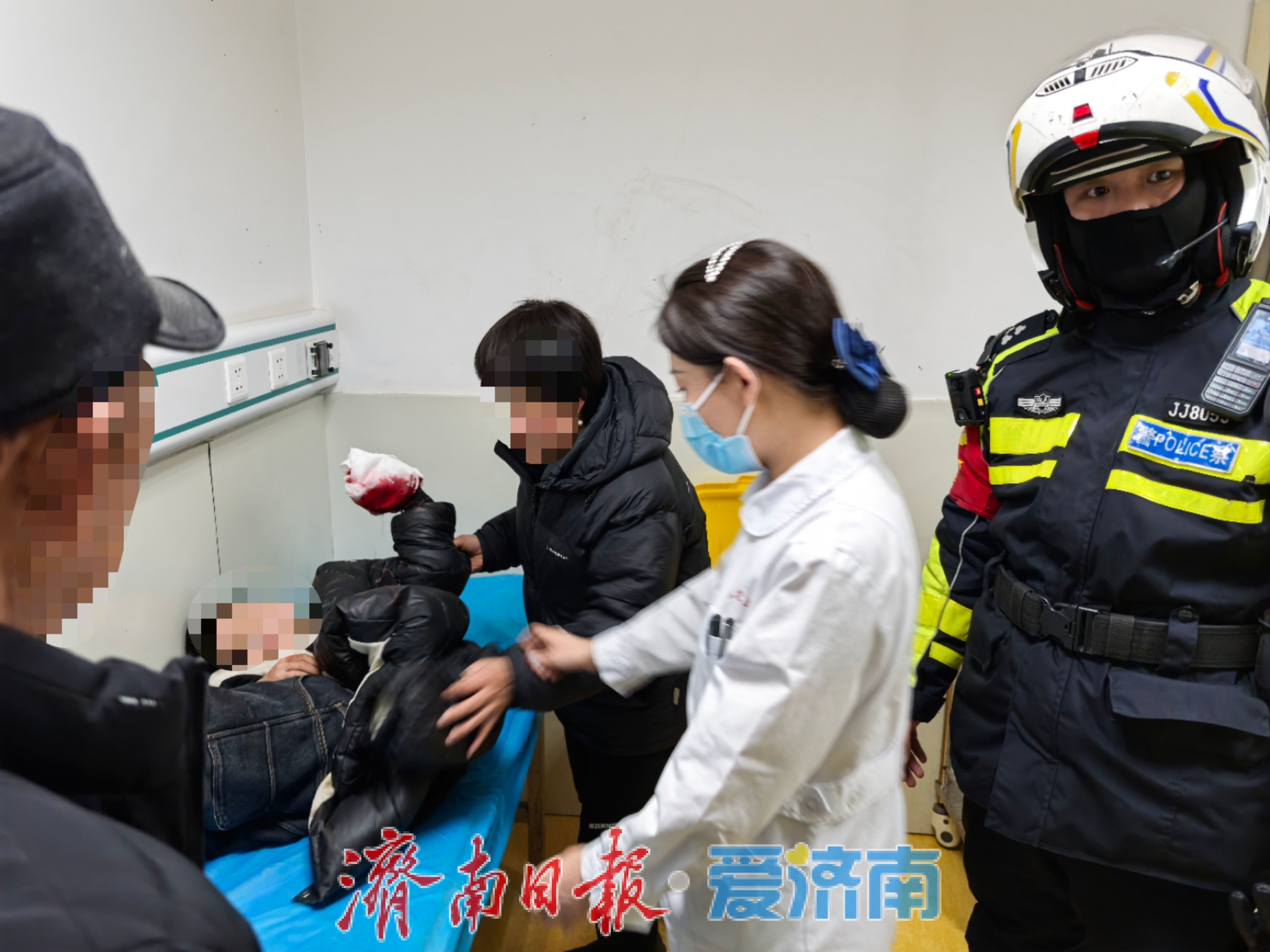 聊城儿童被鞭炮炸伤手指来济抢救，两地交警接力救助