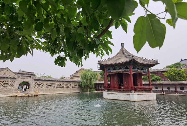 畅游明水古城，沉醉不知归路