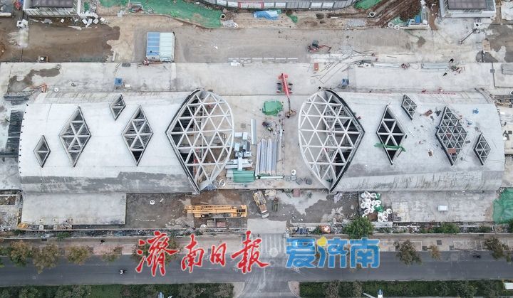 济南轨交4号线最“浅”车站主体结构全部完工
