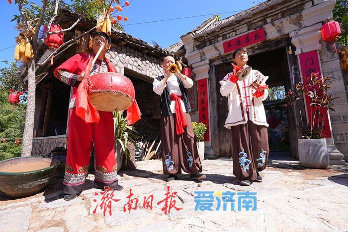 九顶塔赶秋节启幕 盛装鼓乐庆丰收